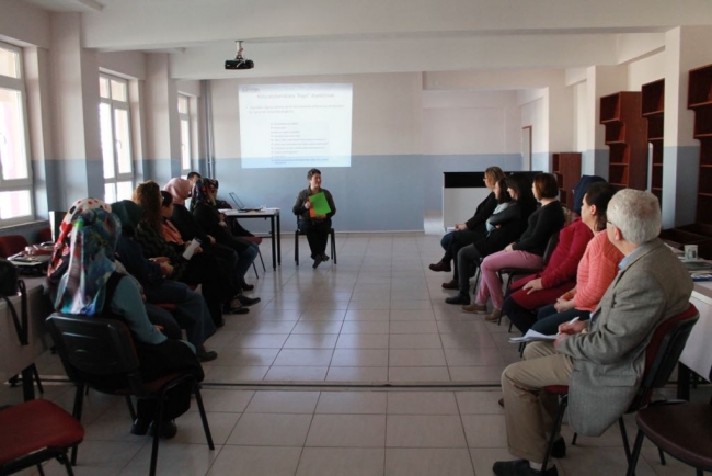 Öğretmenler öğrenci oldu